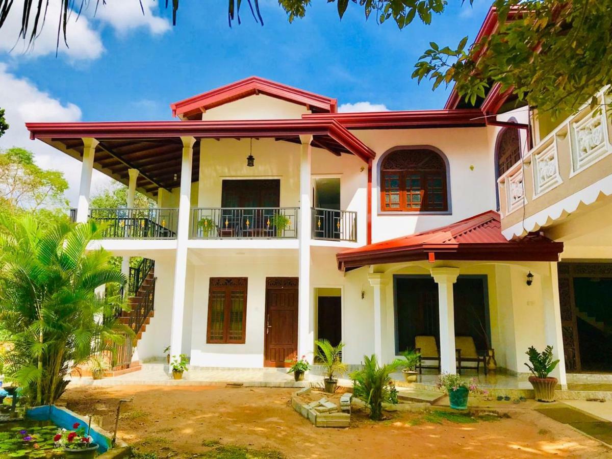 Green Edge Residences Dambulla Esterno foto